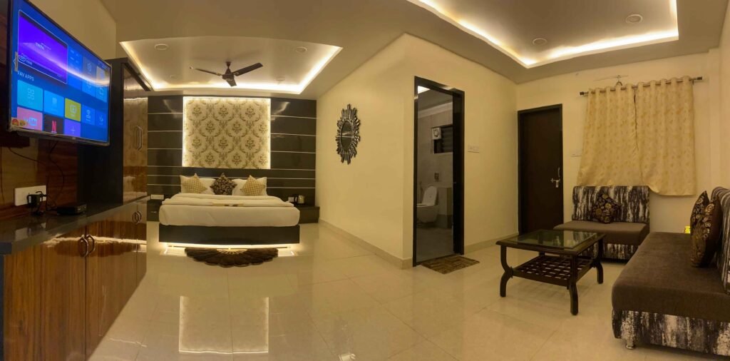 Hotel Golden Bliss, Bhopal