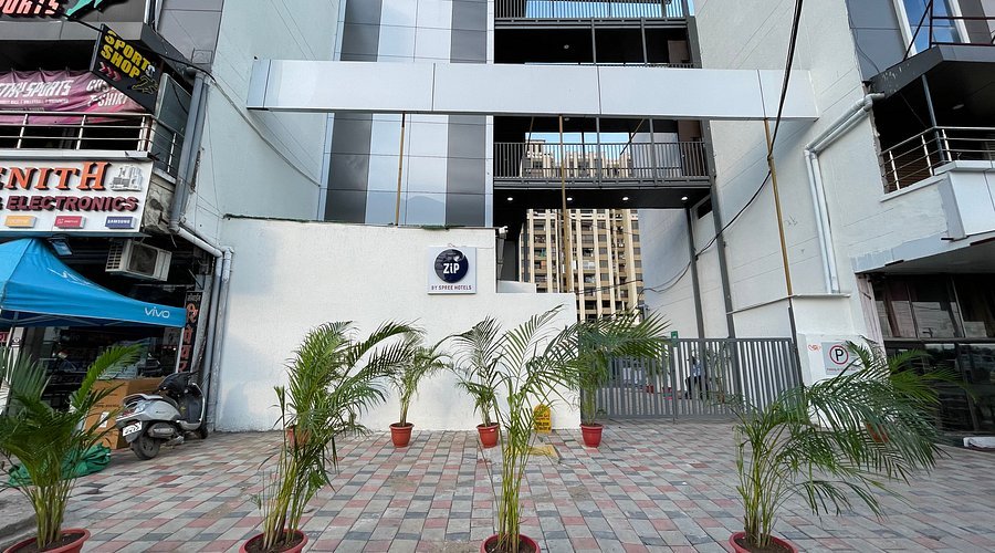 Zip by Spree Hotels, Bhopal